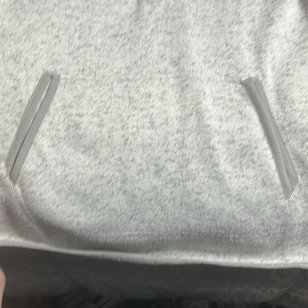 Pullover - Picture 2 of 3